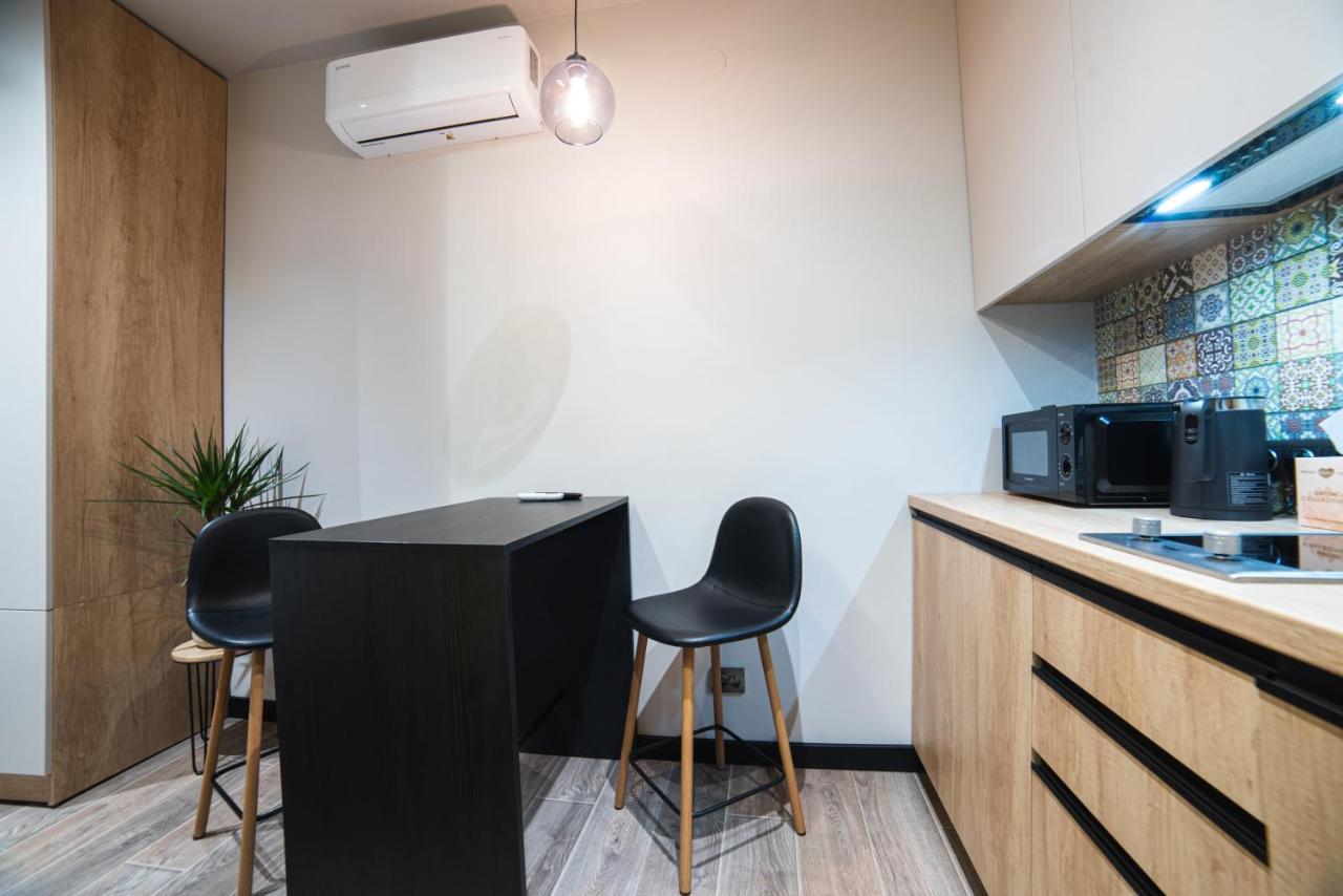 Luxury Apartments Petofi Ujhorod Exterior foto