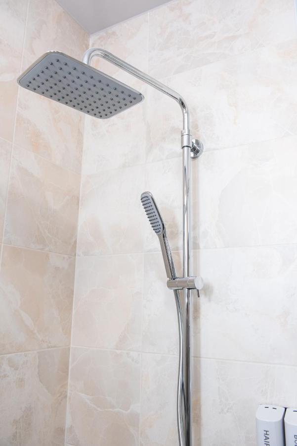 Luxury Apartments Petofi Ujhorod Exterior foto
